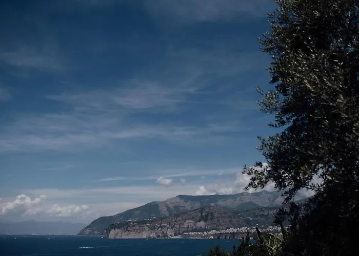 Capo Santa Fortunata 4* سورينتو