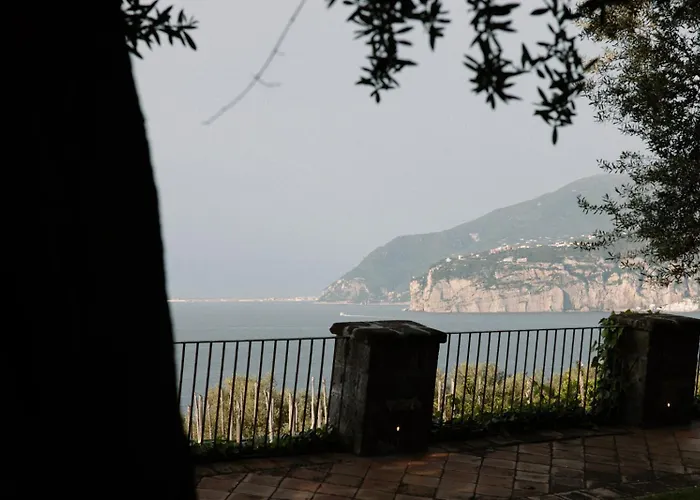 بيت ضيافة Capo Santa Fortunata سورينتو