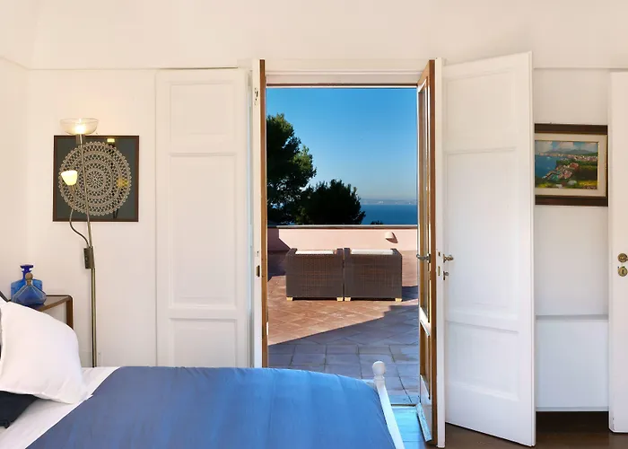 Capo Santa Fortunata Pensión