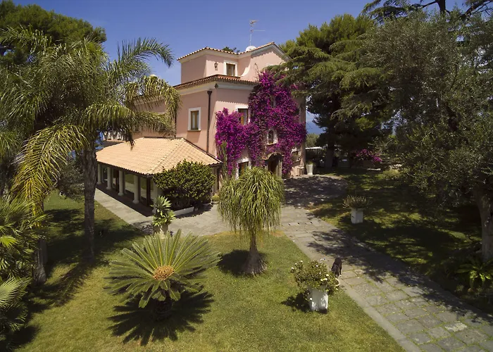 Capo Santa Fortunata Pensión 4*