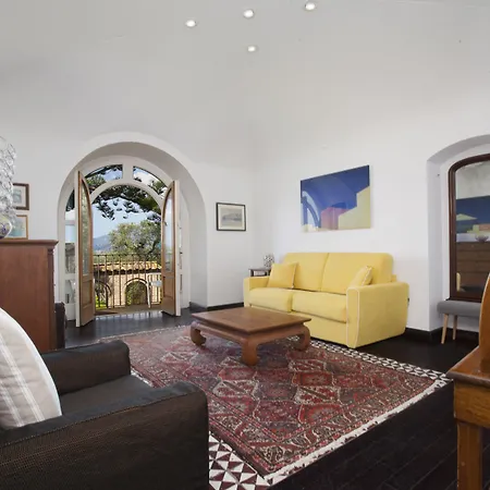 Capo Santa Fortunata بيت ضيافة سورينتو