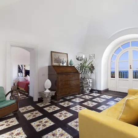 بيت ضيافة Capo Santa Fortunata 4*